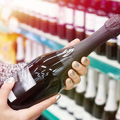 Champagne Les dix questions à se poser pour bien choisir une bouteille de champagne Champagne Les dix questions à se poser pour bien choisir une bouteille de champagne